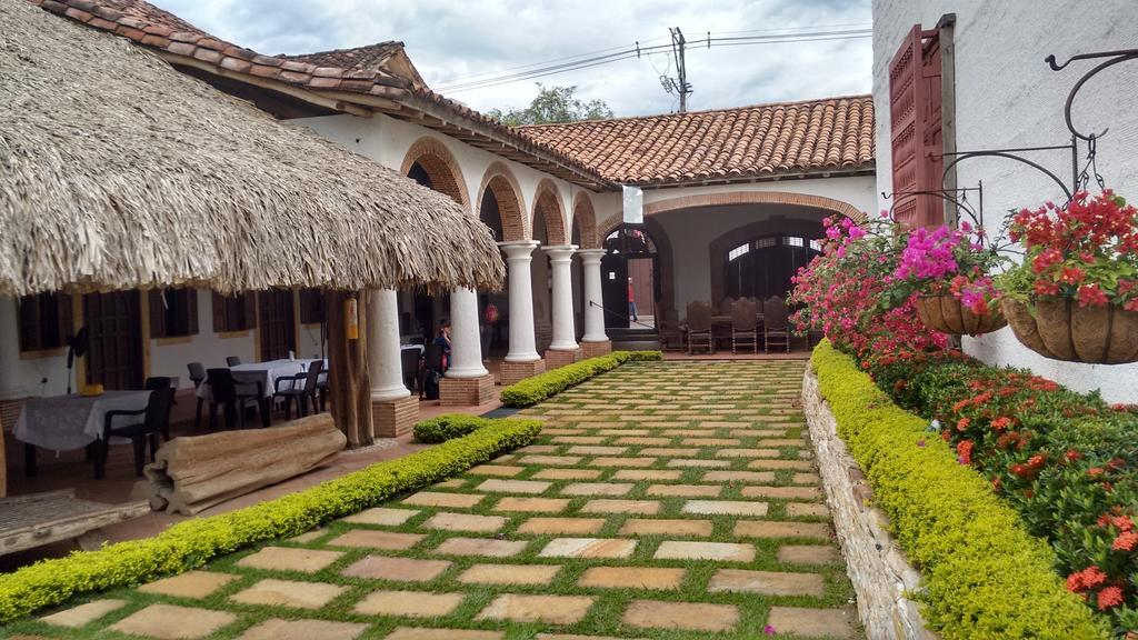 Hotel Santa Barbara Colonial - サンタ・フェ・デ・アンティオキア 部屋 写真