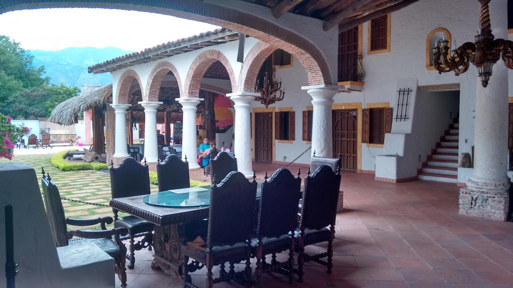 Hotel Santa Barbara Colonial - サンタ・フェ・デ・アンティオキア 部屋 写真