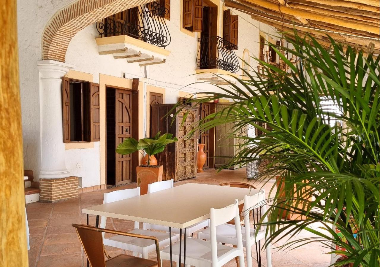 Hotel Santa Barbara Colonial - サンタ・フェ・デ・アンティオキア エクステリア 写真
